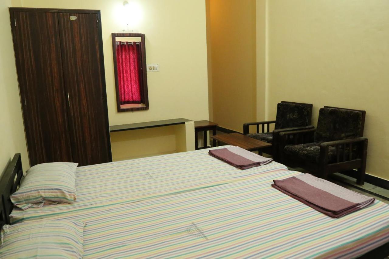 Sooryakamal Mahal Hotel Dharmastala ภายนอก รูปภาพ